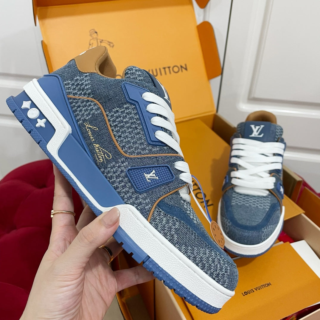 Louis Vuitton sneakers 41