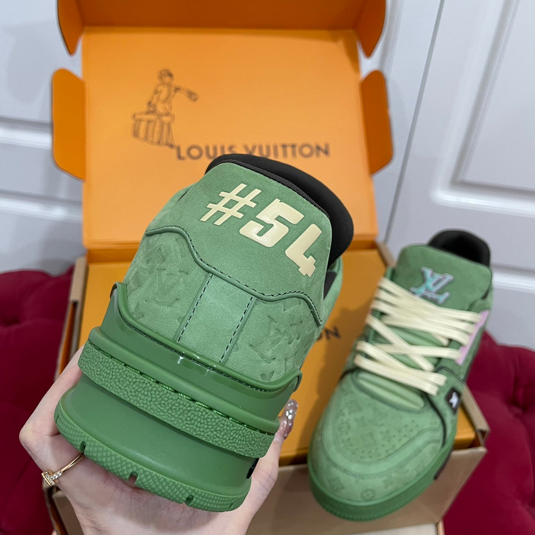 Louis Vuitton sneakers 47