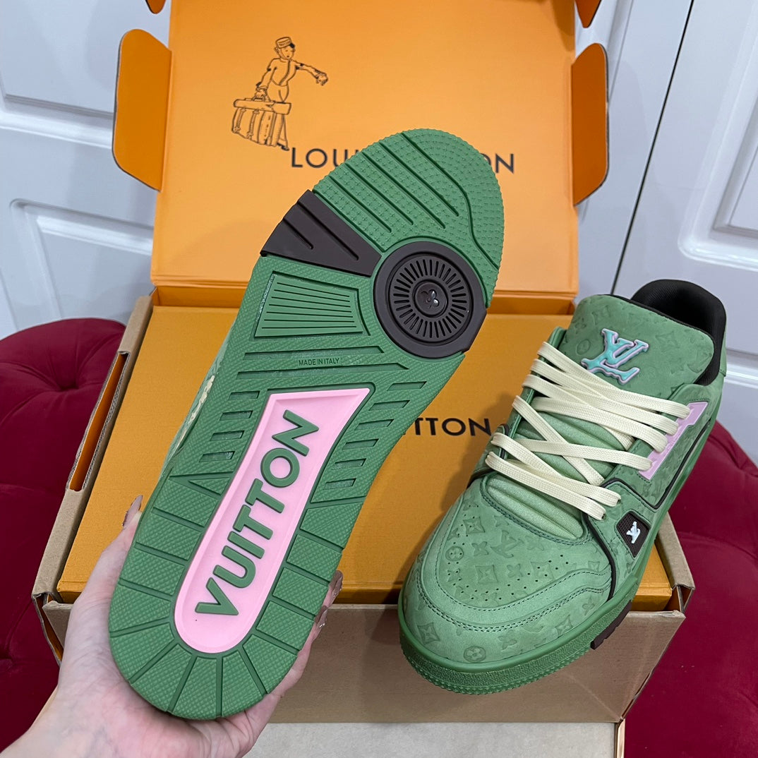 Louis Vuitton sneakers 47