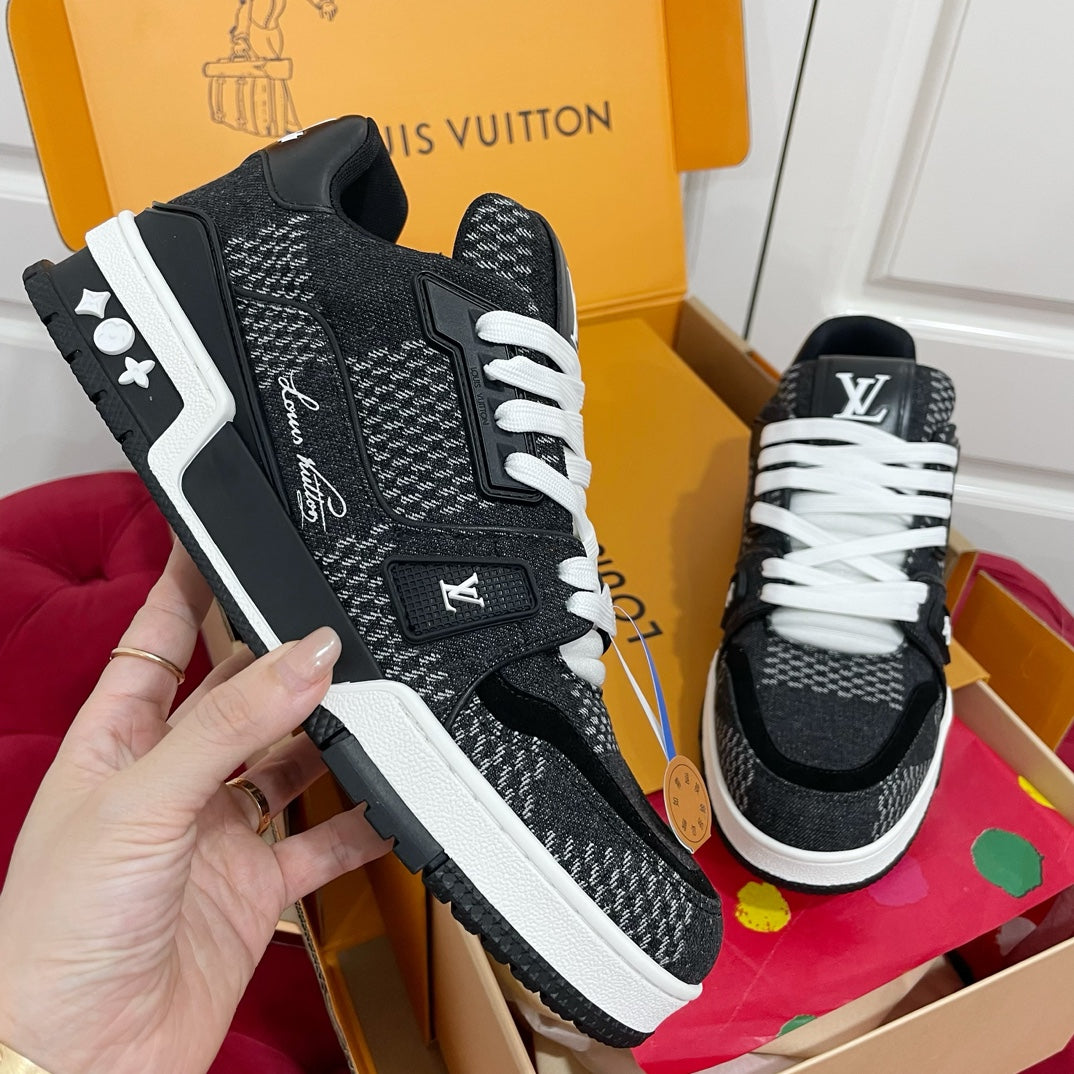 Louis Vuitton sneakers 50