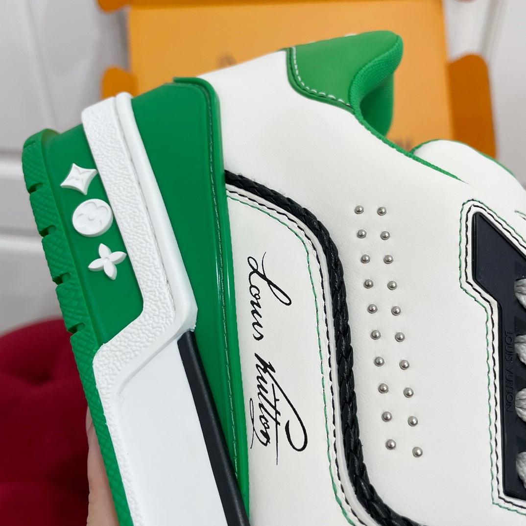Louis Vuitton sneakers 52