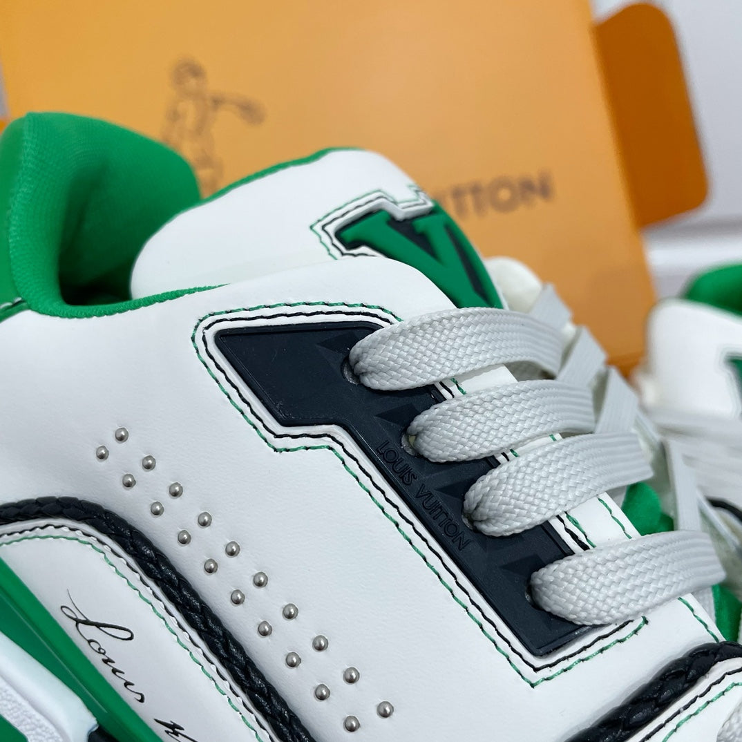 Louis Vuitton sneakers 52