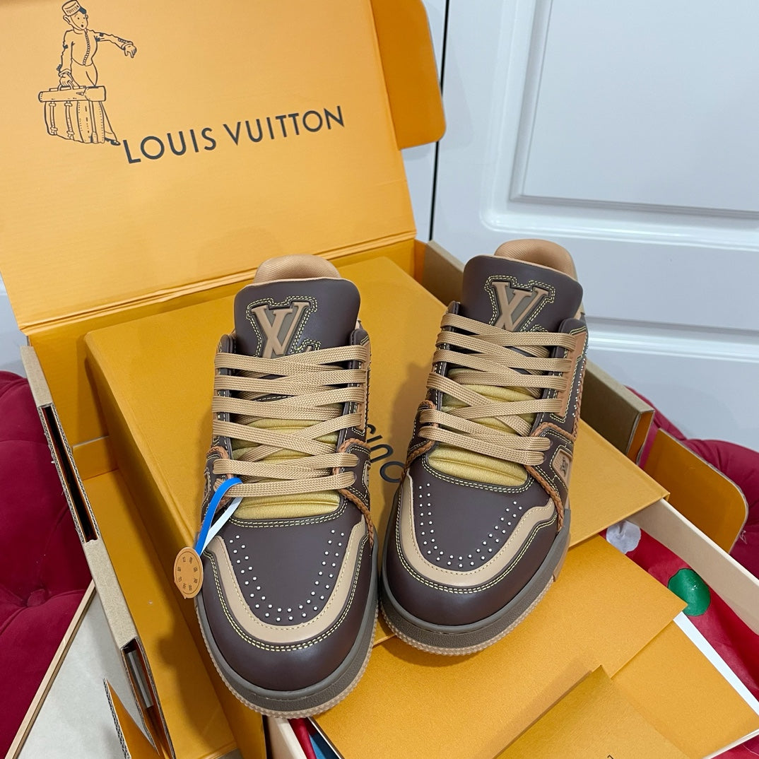 Louis Vuitton sneakers 54