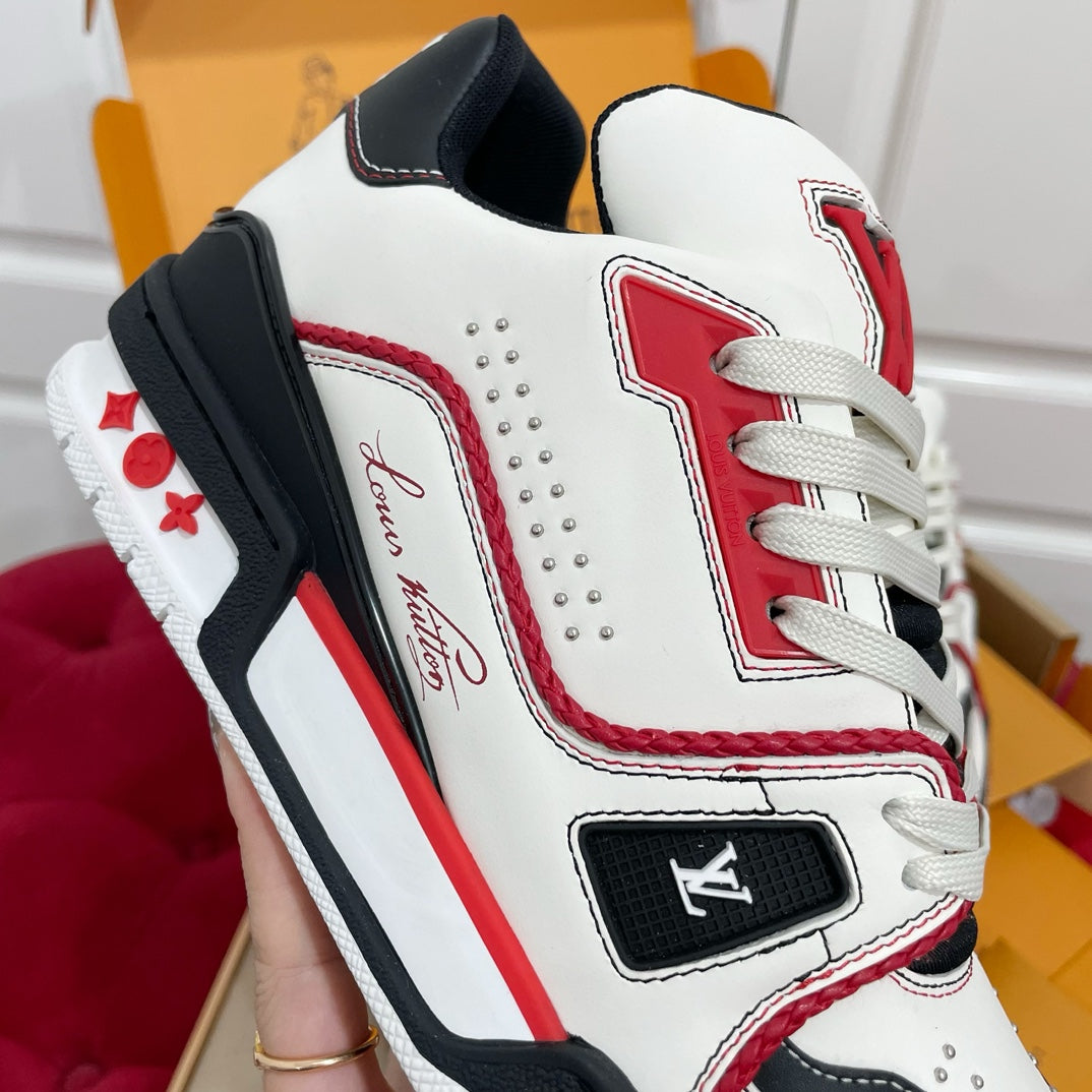 Louis Vuitton sneakers 55