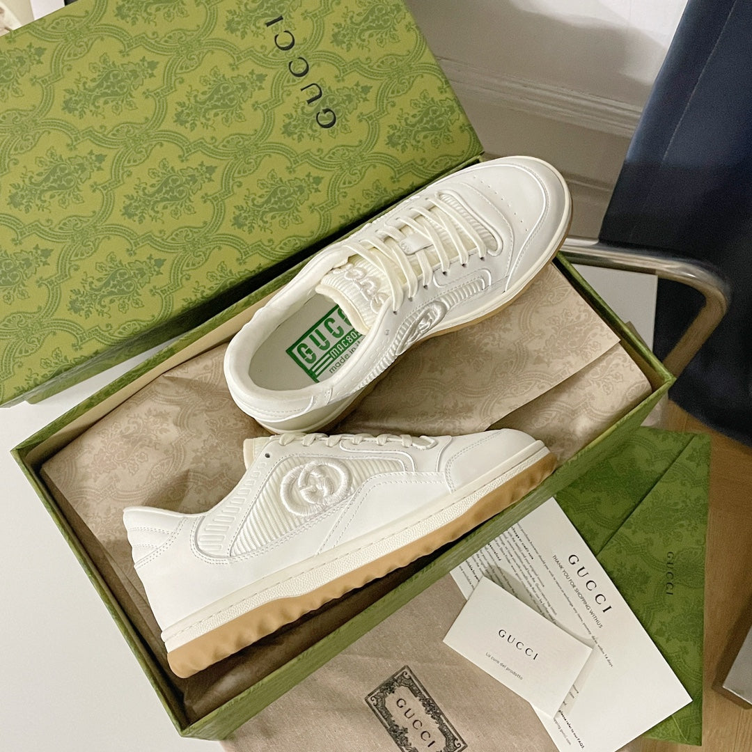 GUCCI sneakers 38