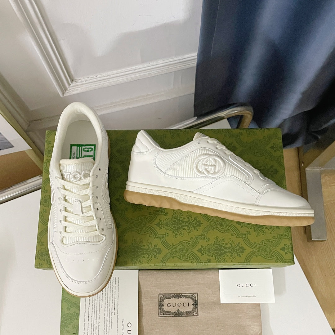 GUCCI sneakers 38