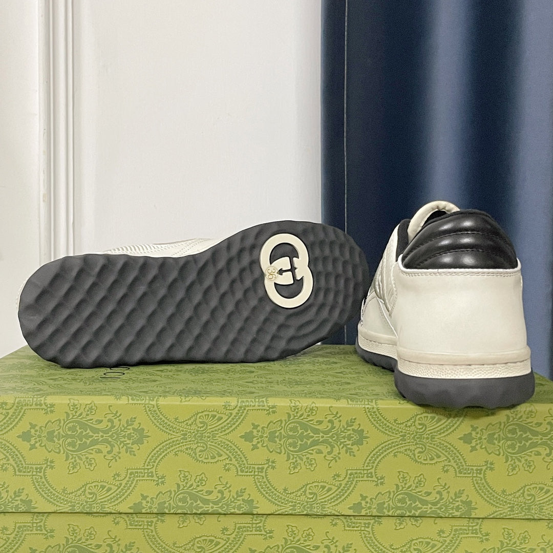 GUCCI sneakers 40