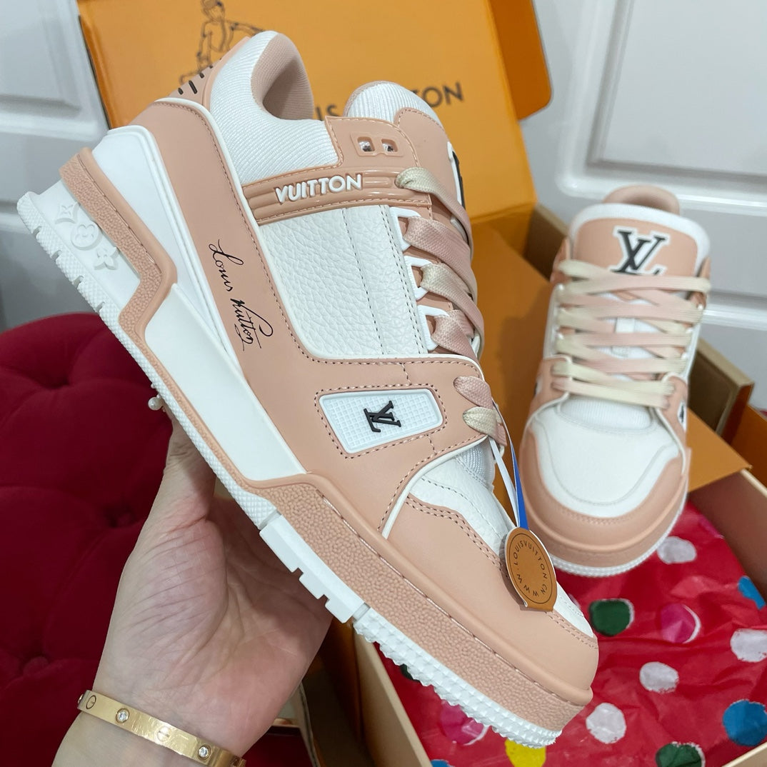Louis Vuitton sneakers 66