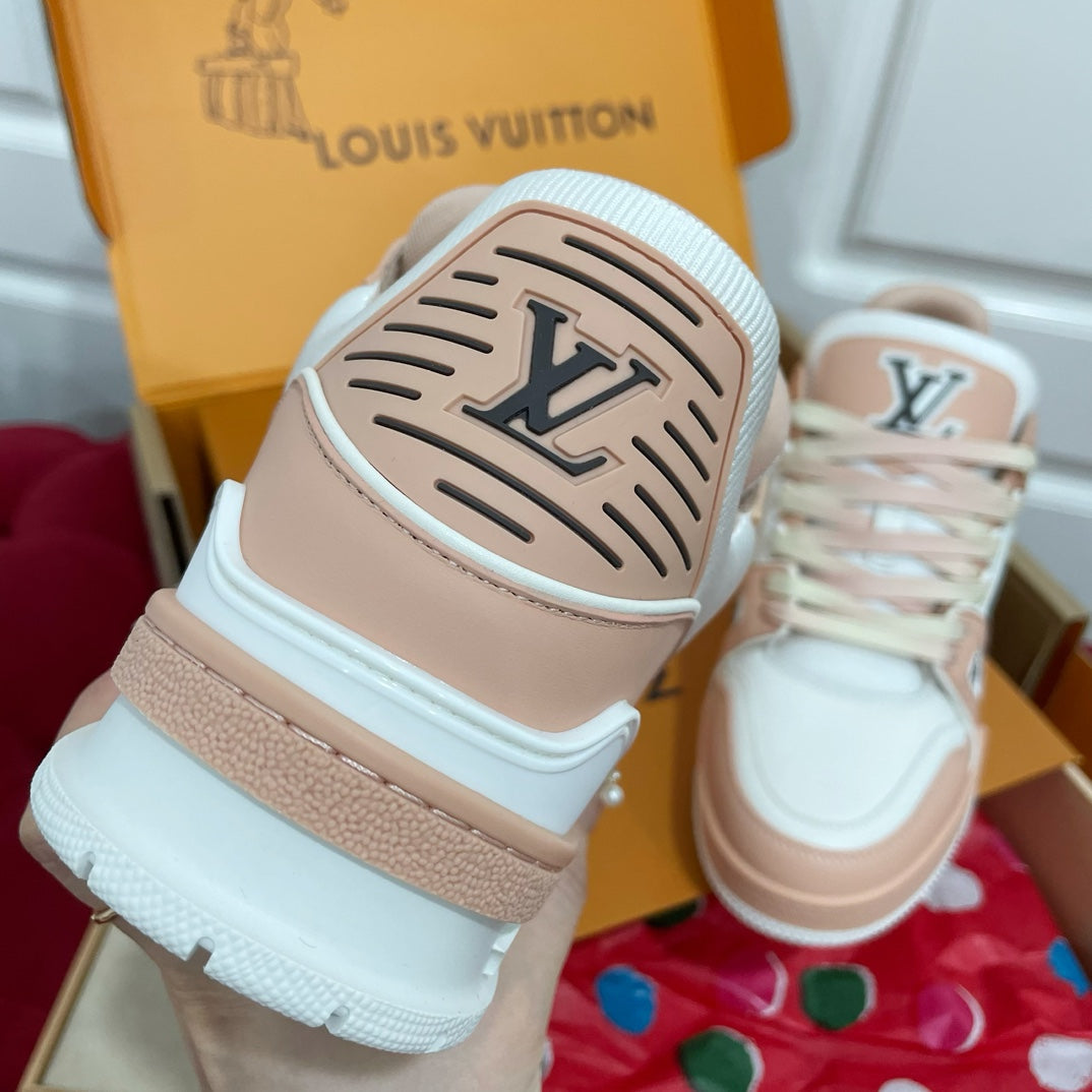 Louis Vuitton sneakers 66