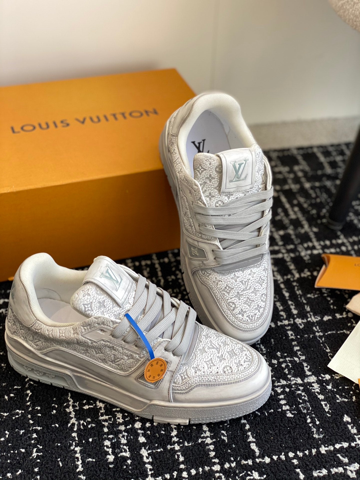 Louis Vuitton sneakers 74
