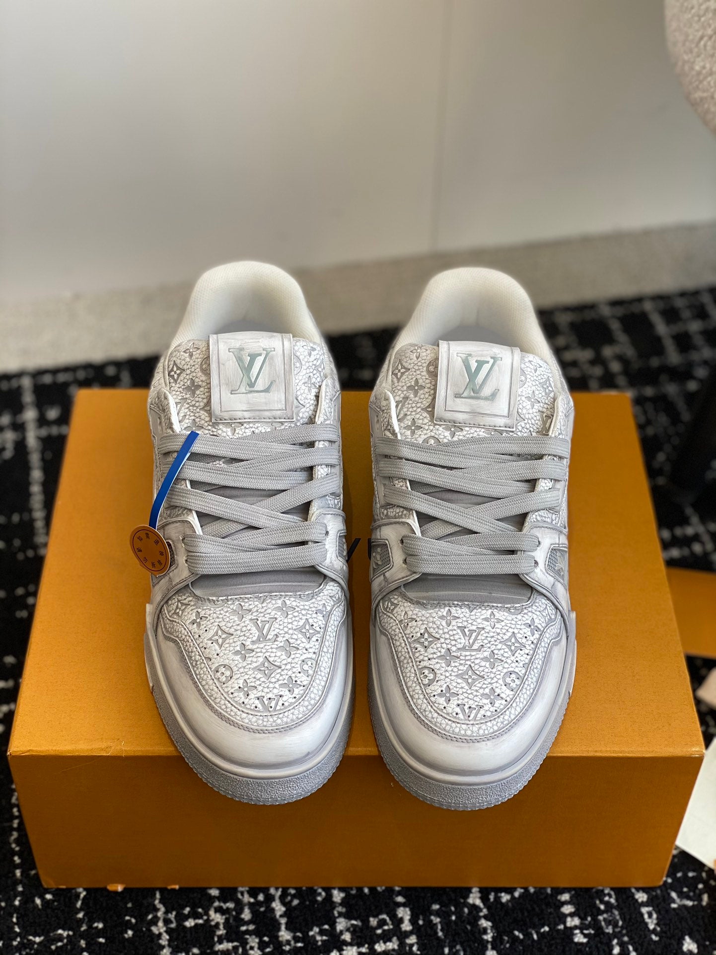 Louis Vuitton sneakers 74