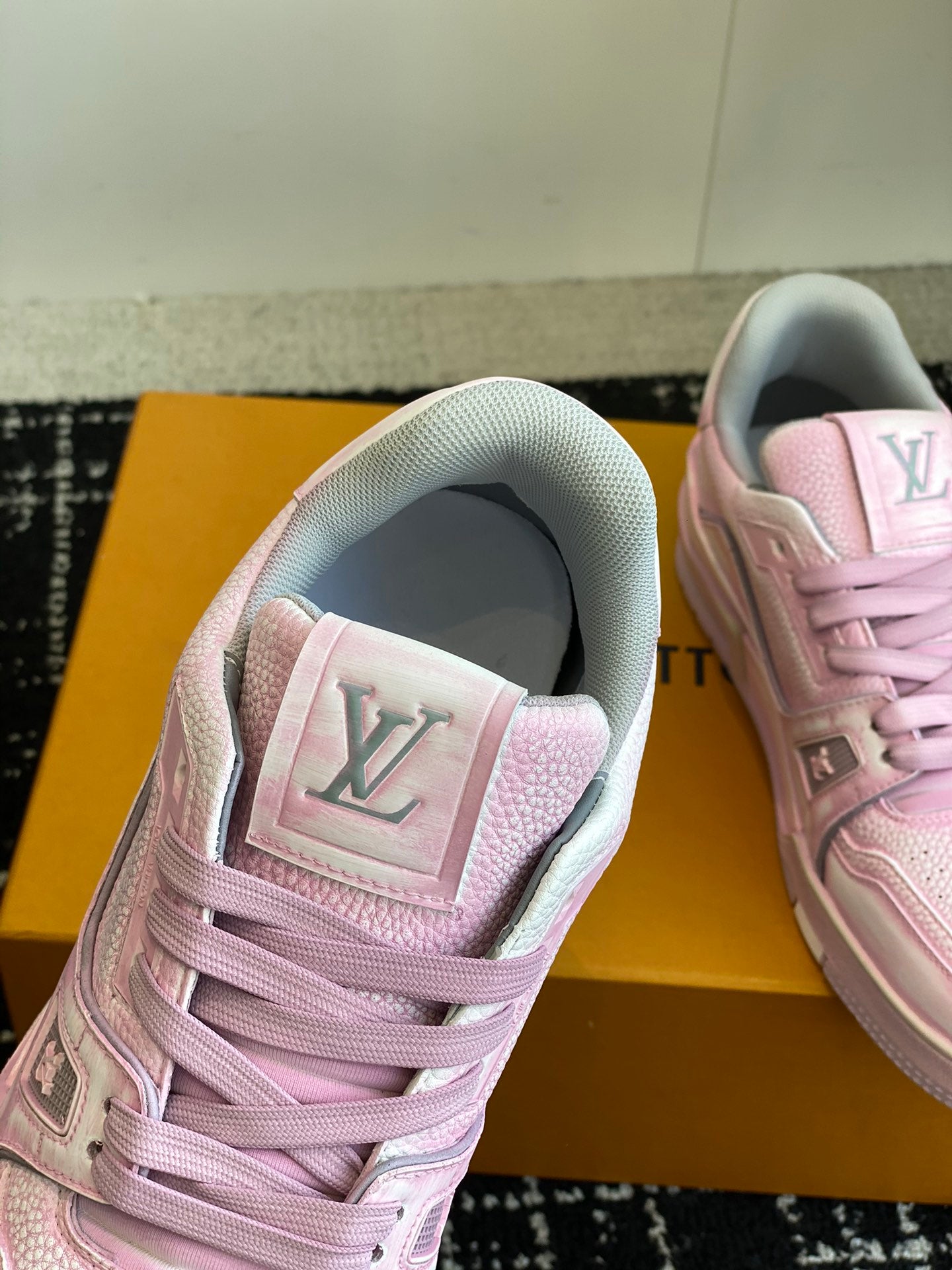 Louis Vuitton sneakers 78