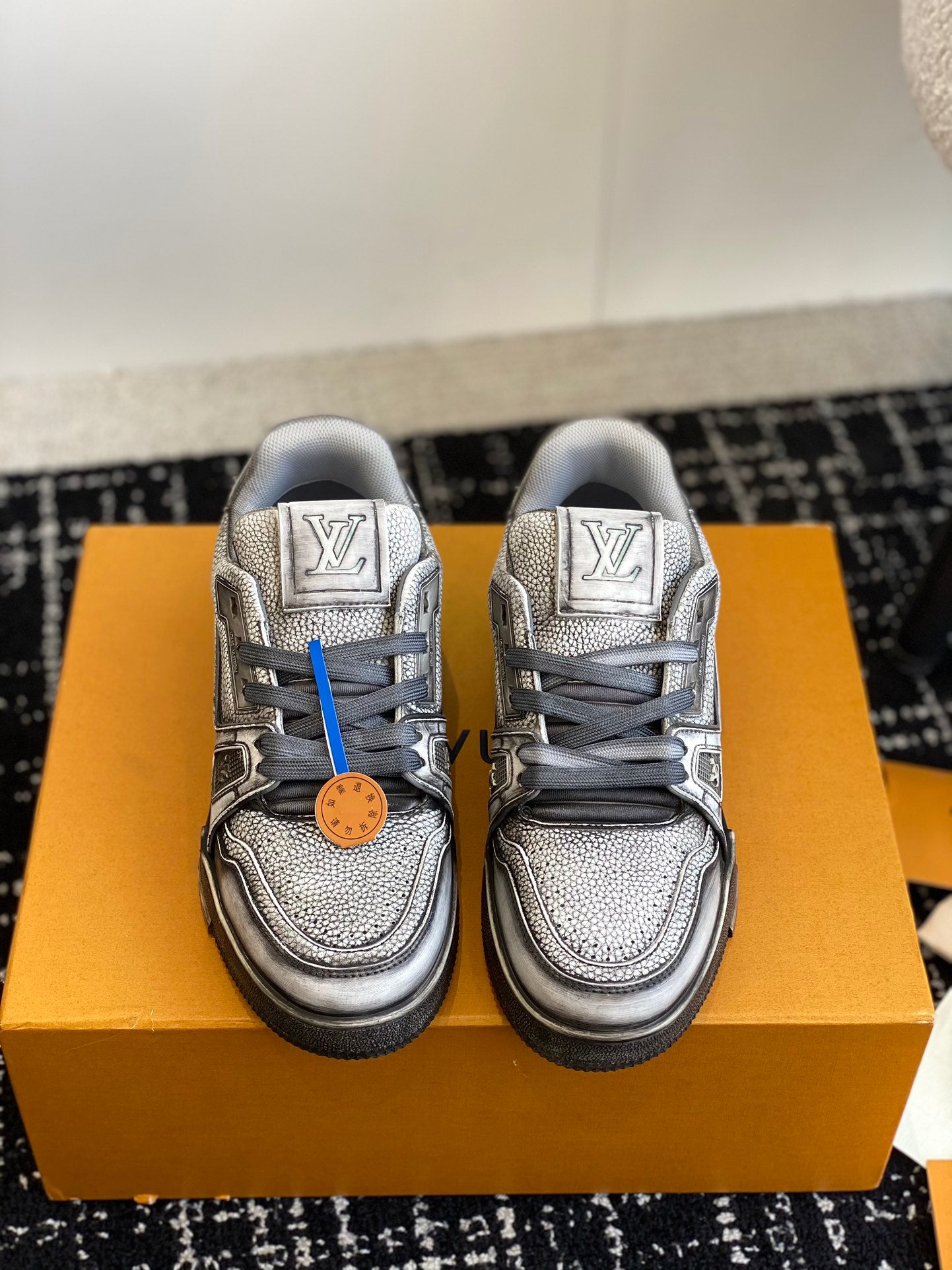 Louis Vuitton sneakers 79