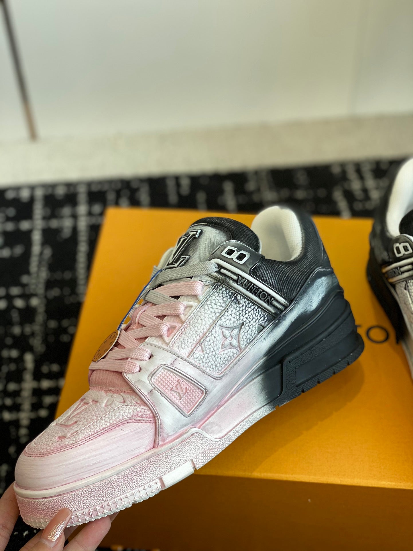 Louis Vuitton sneakers 80