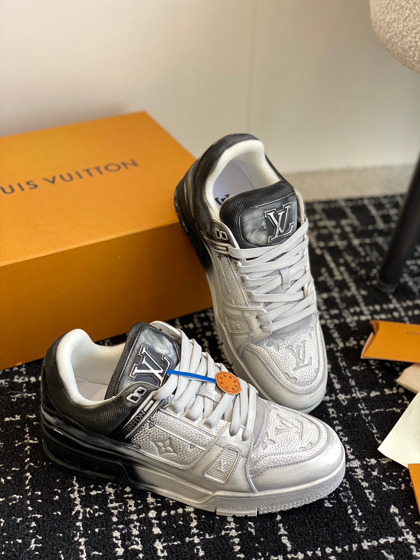 Louis Vuitton sneakers 81