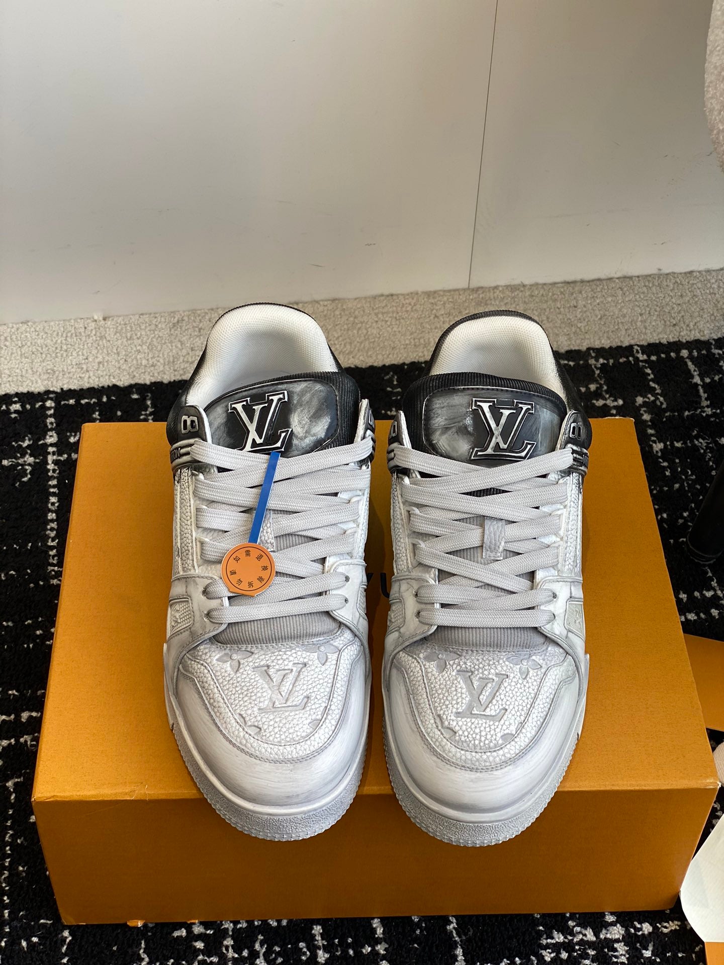 Louis Vuitton sneakers 81