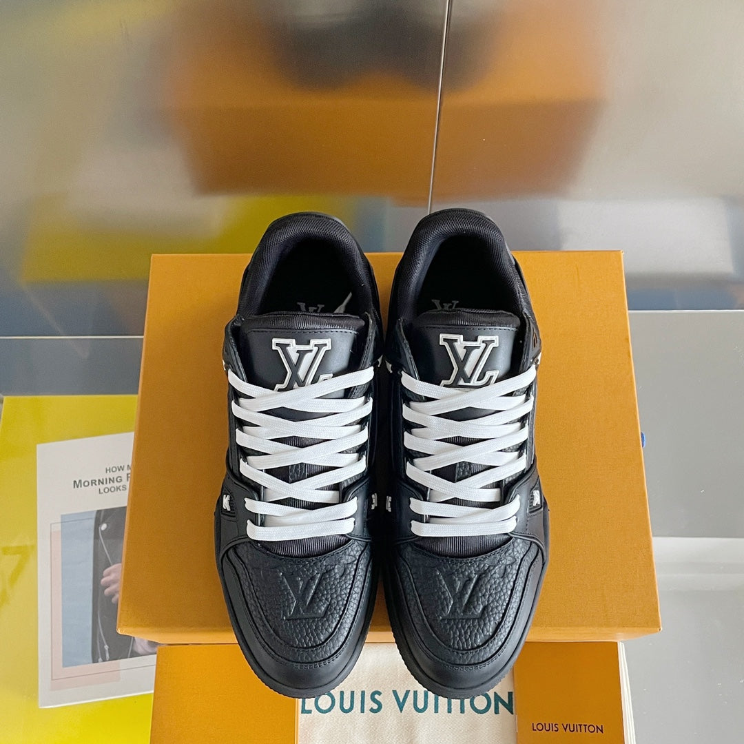 Louis Vuitton sneakers 85