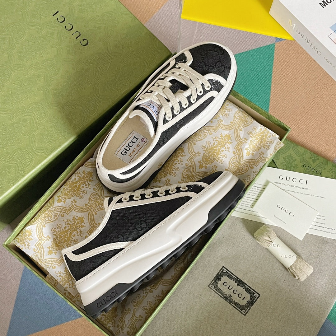 GUCCI sneakers 55
