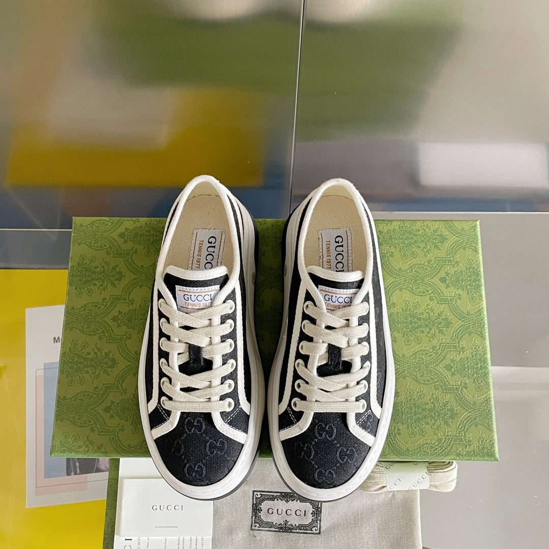 GUCCI sneakers 55
