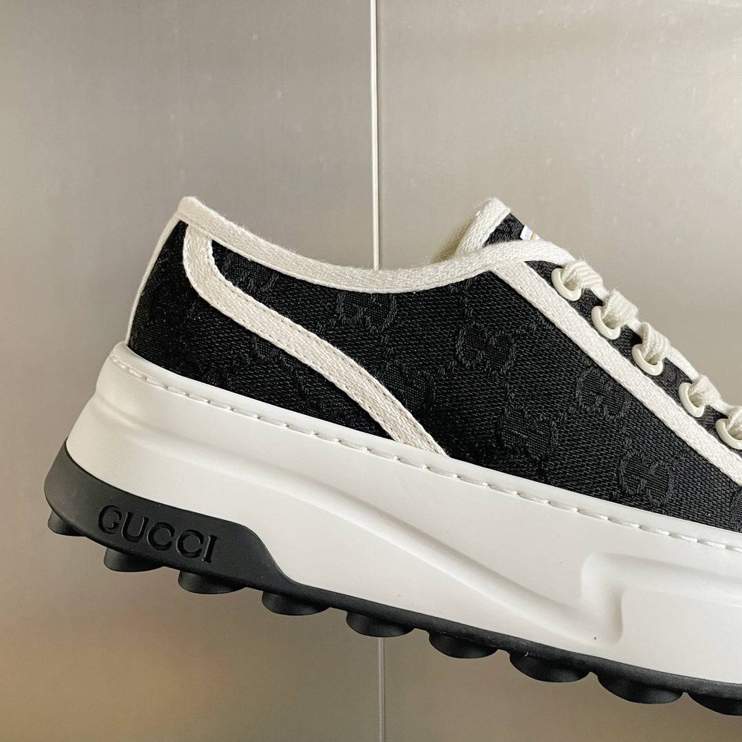 GUCCI sneakers 55