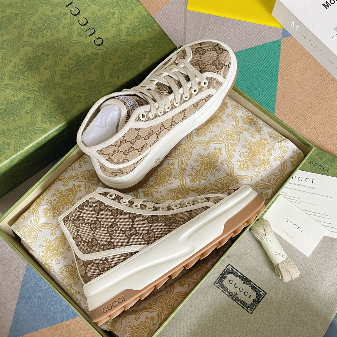 GUCCI sneakers 57