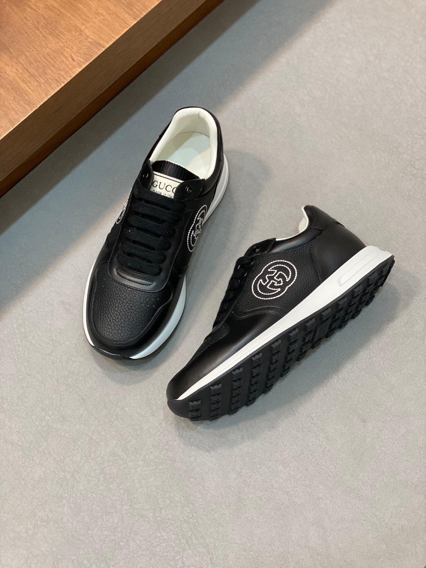 GUCCI sneakers 60