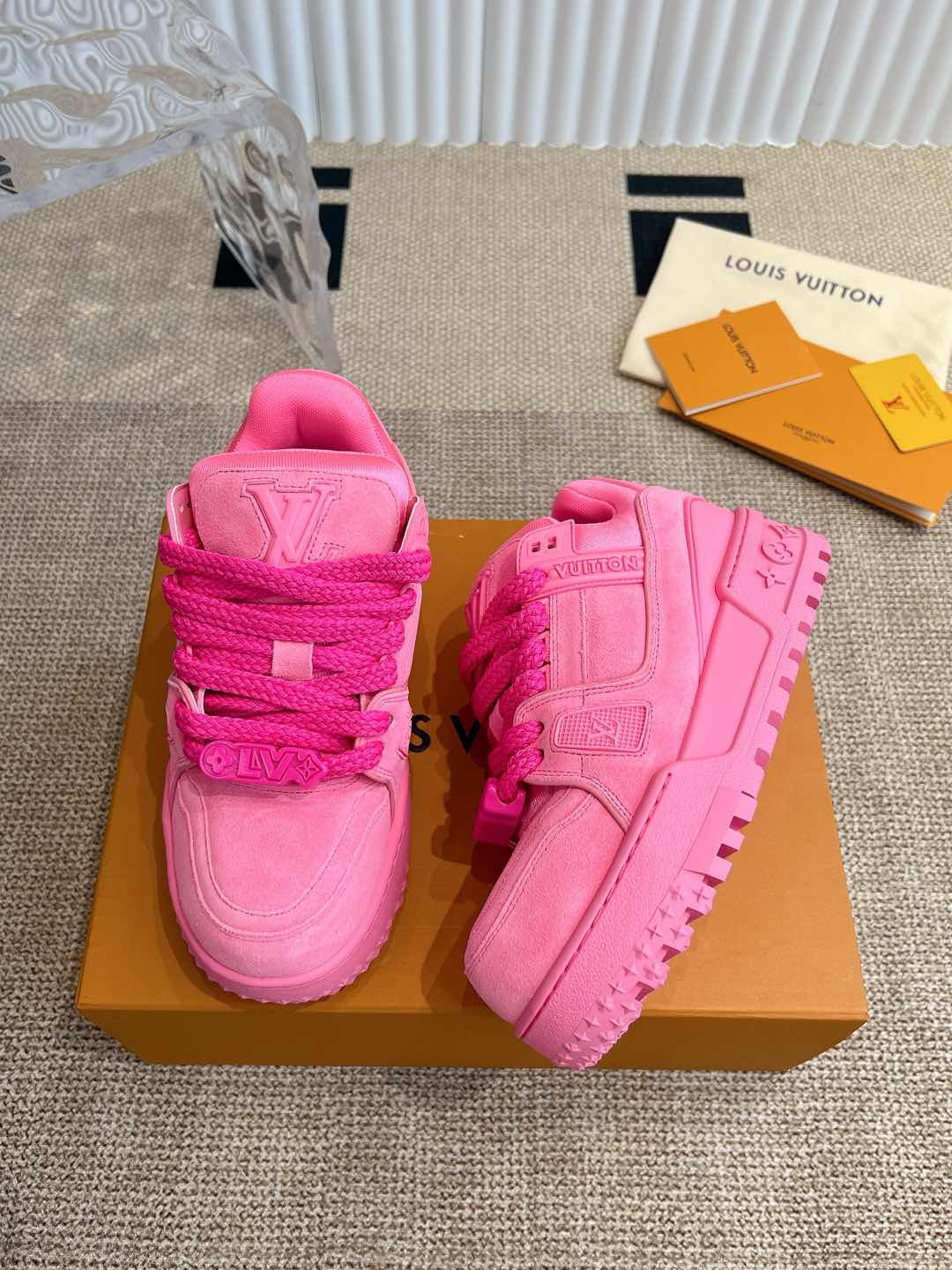 Louis Vuitton sneakers 96