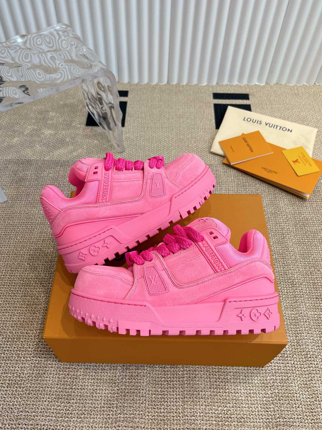 Louis Vuitton sneakers 96