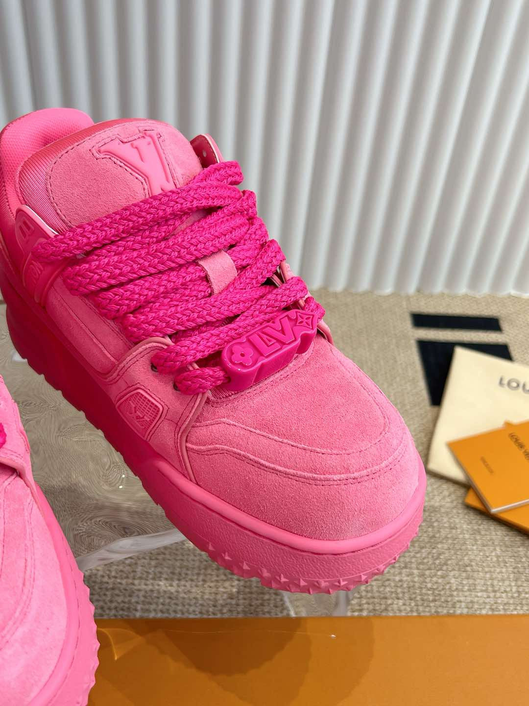Louis Vuitton sneakers 96