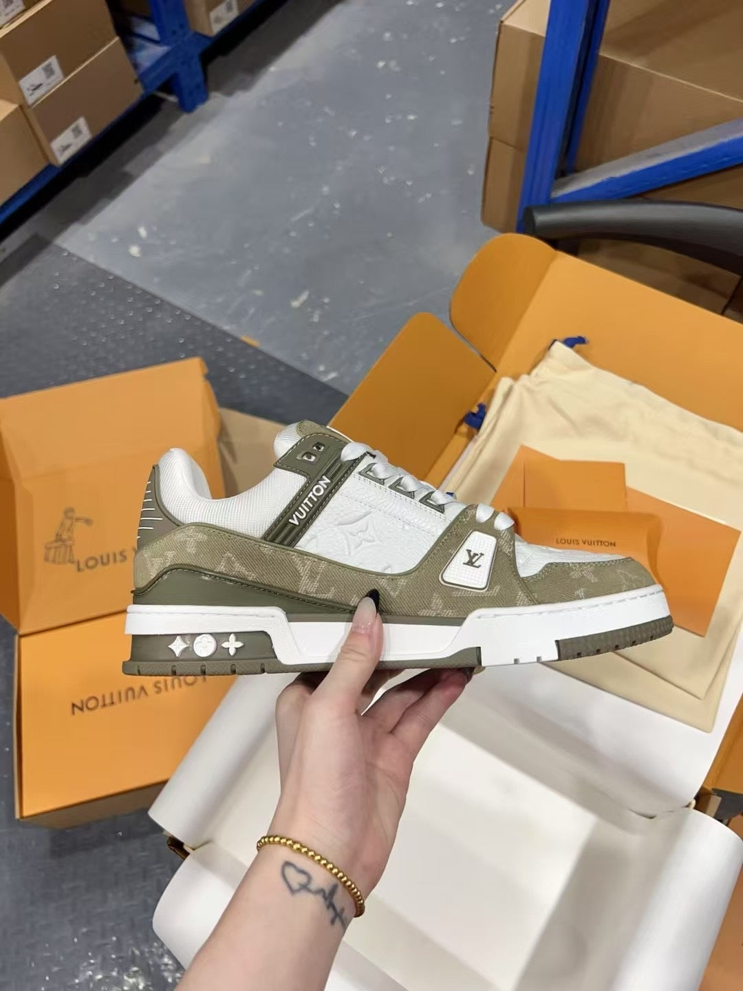 Louis Vuitton sneakers 97