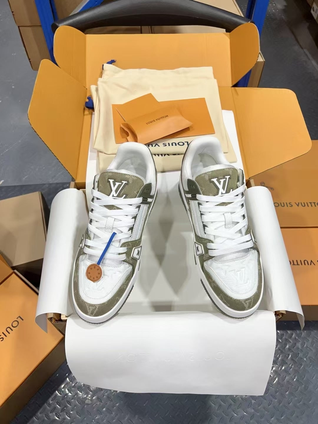 Louis Vuitton sneakers 97