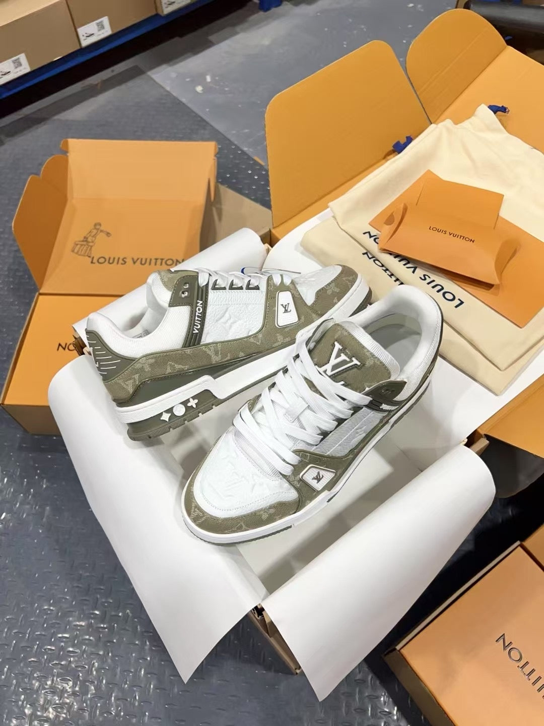 Louis Vuitton sneakers 97