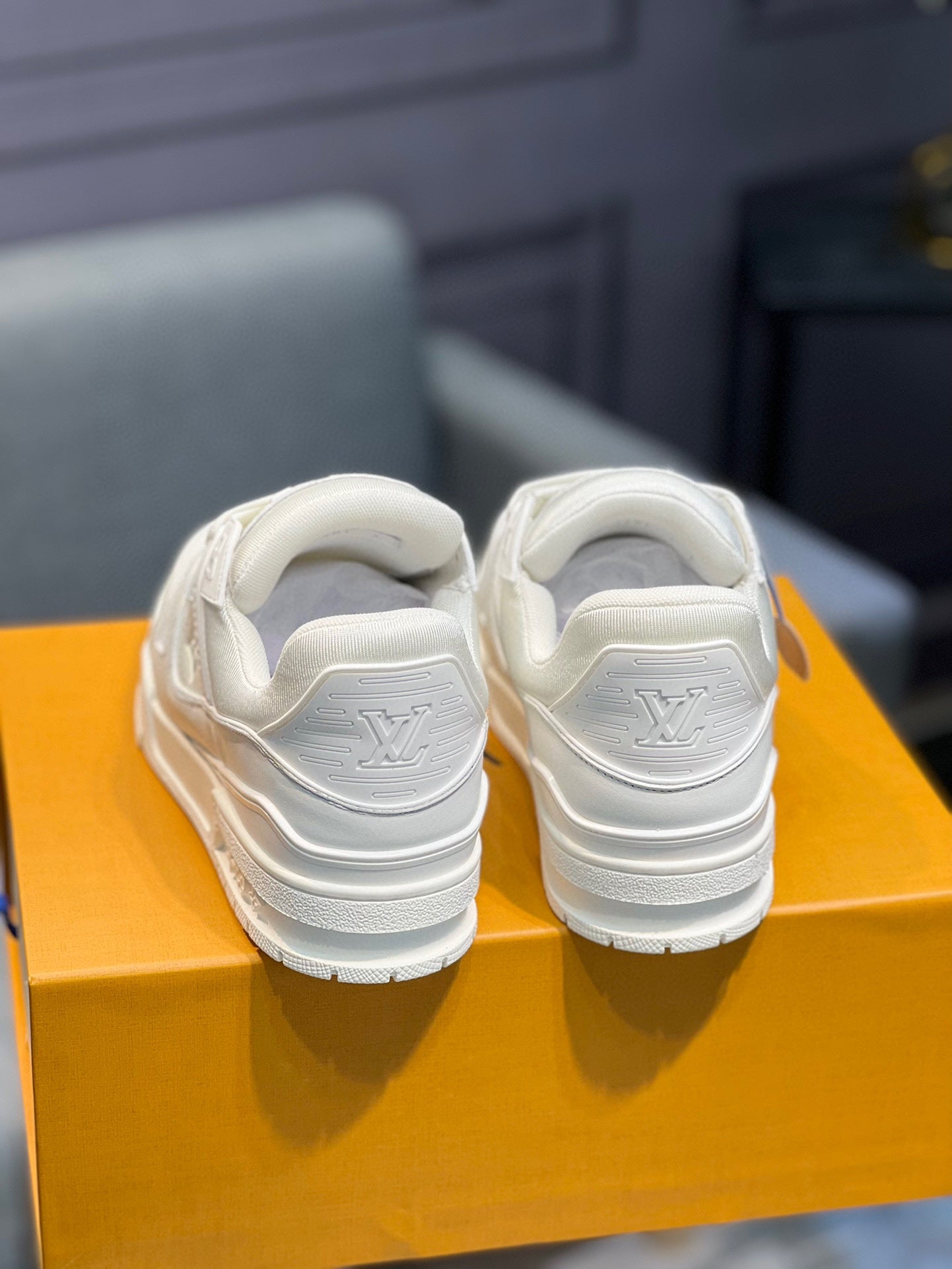 Louis Vuitton sneakers 99