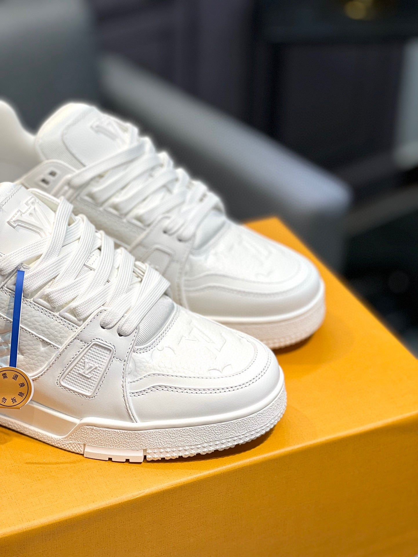 Louis Vuitton sneakers 99
