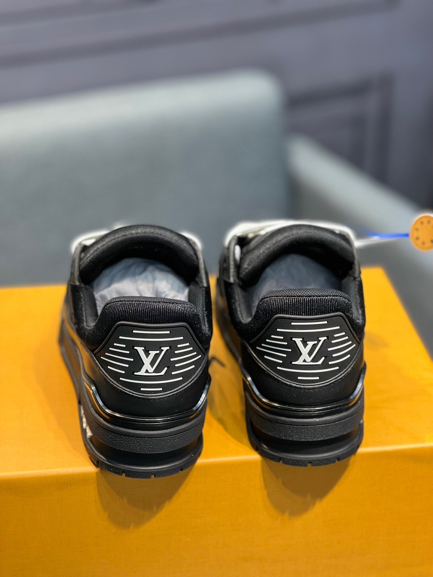 Louis Vuitton sneakers 106