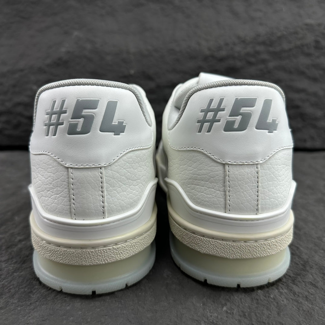 Louis Vuitton sneakers 109