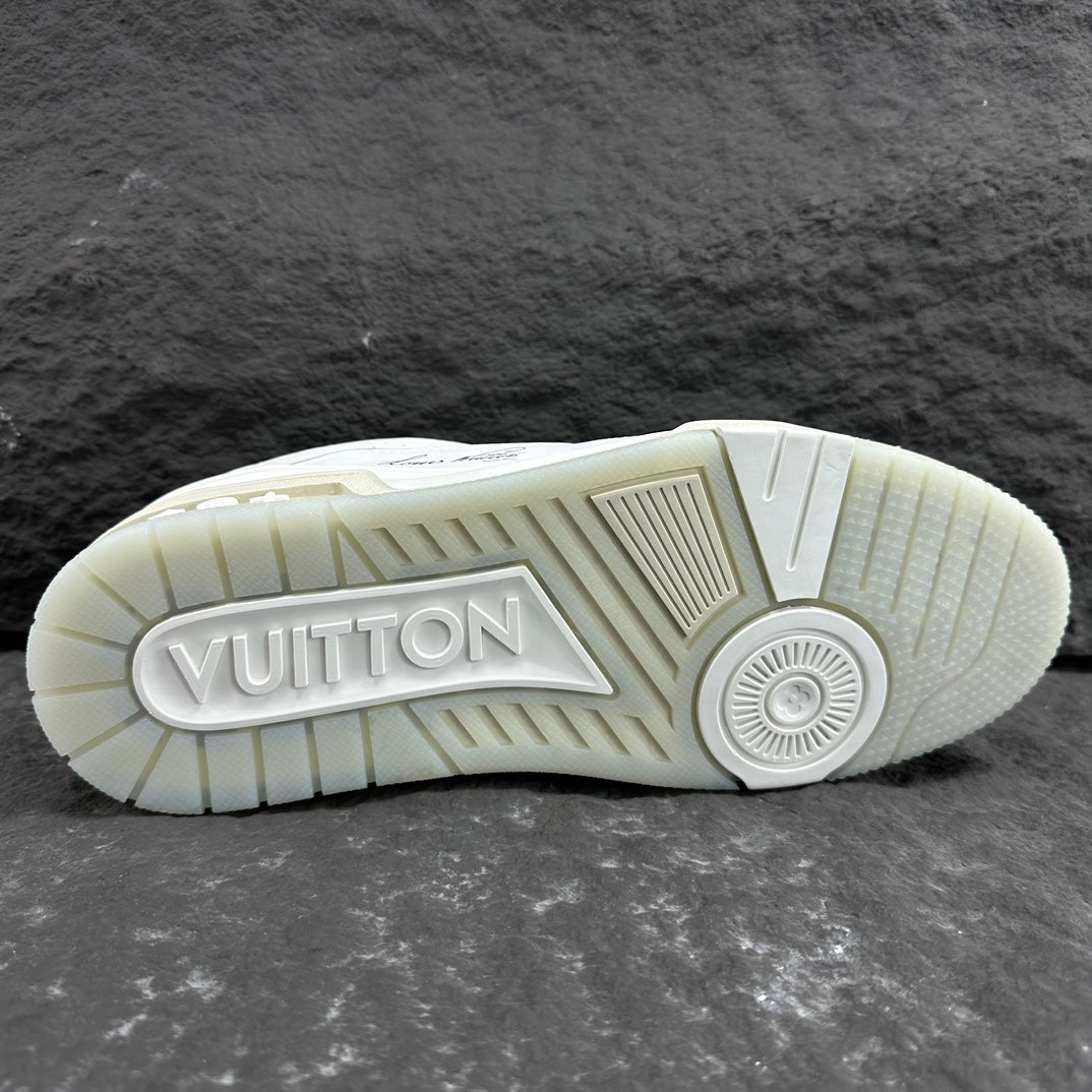 Louis Vuitton sneakers 109