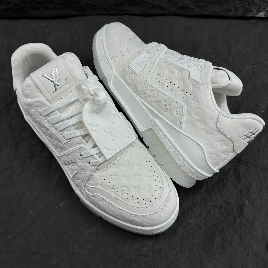 Louis Vuitton sneakers 112