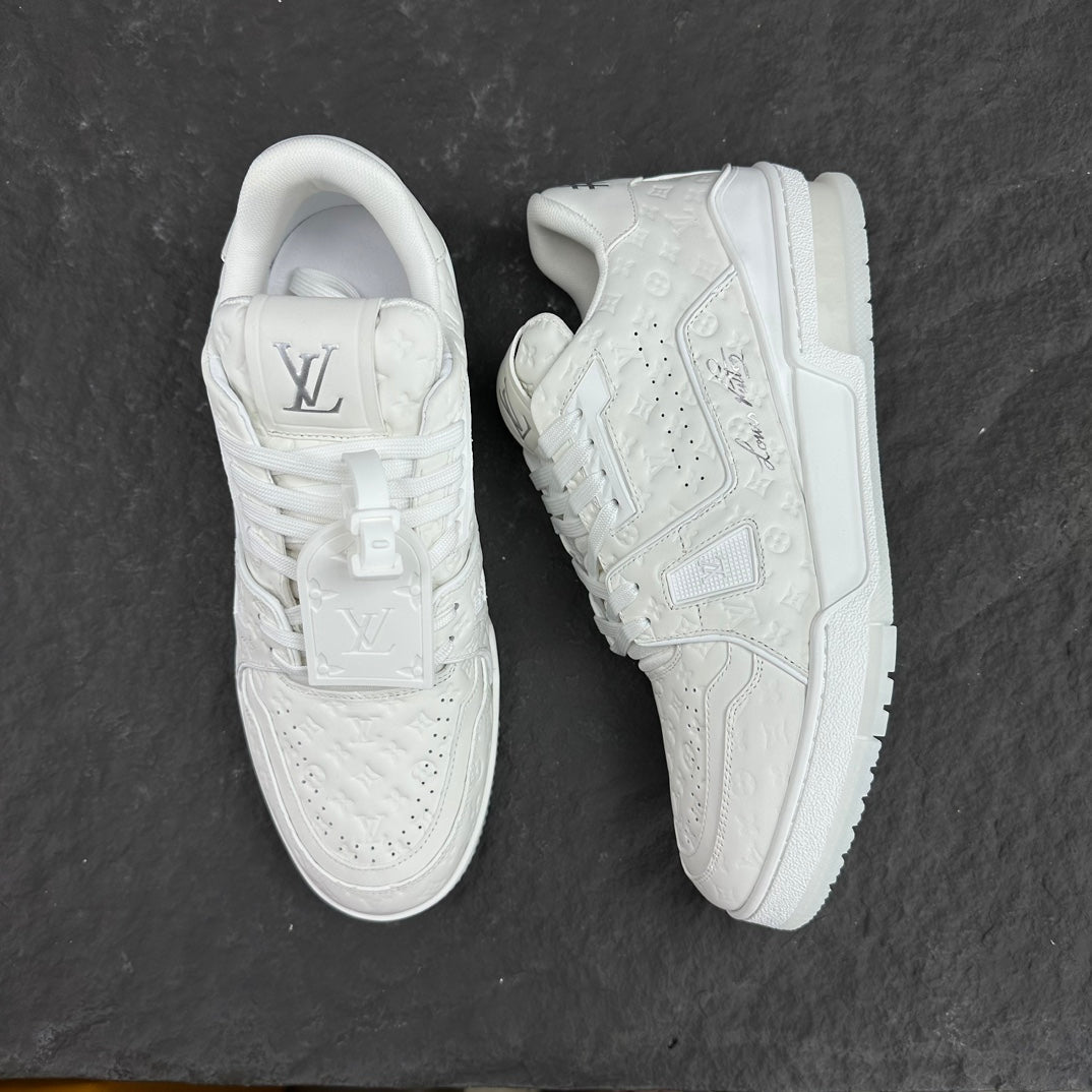 Louis Vuitton sneakers 112