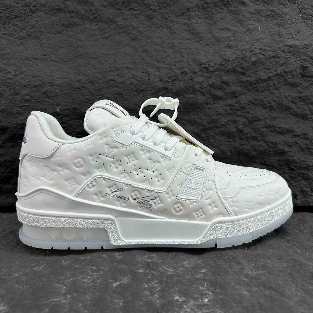 Louis Vuitton sneakers 112