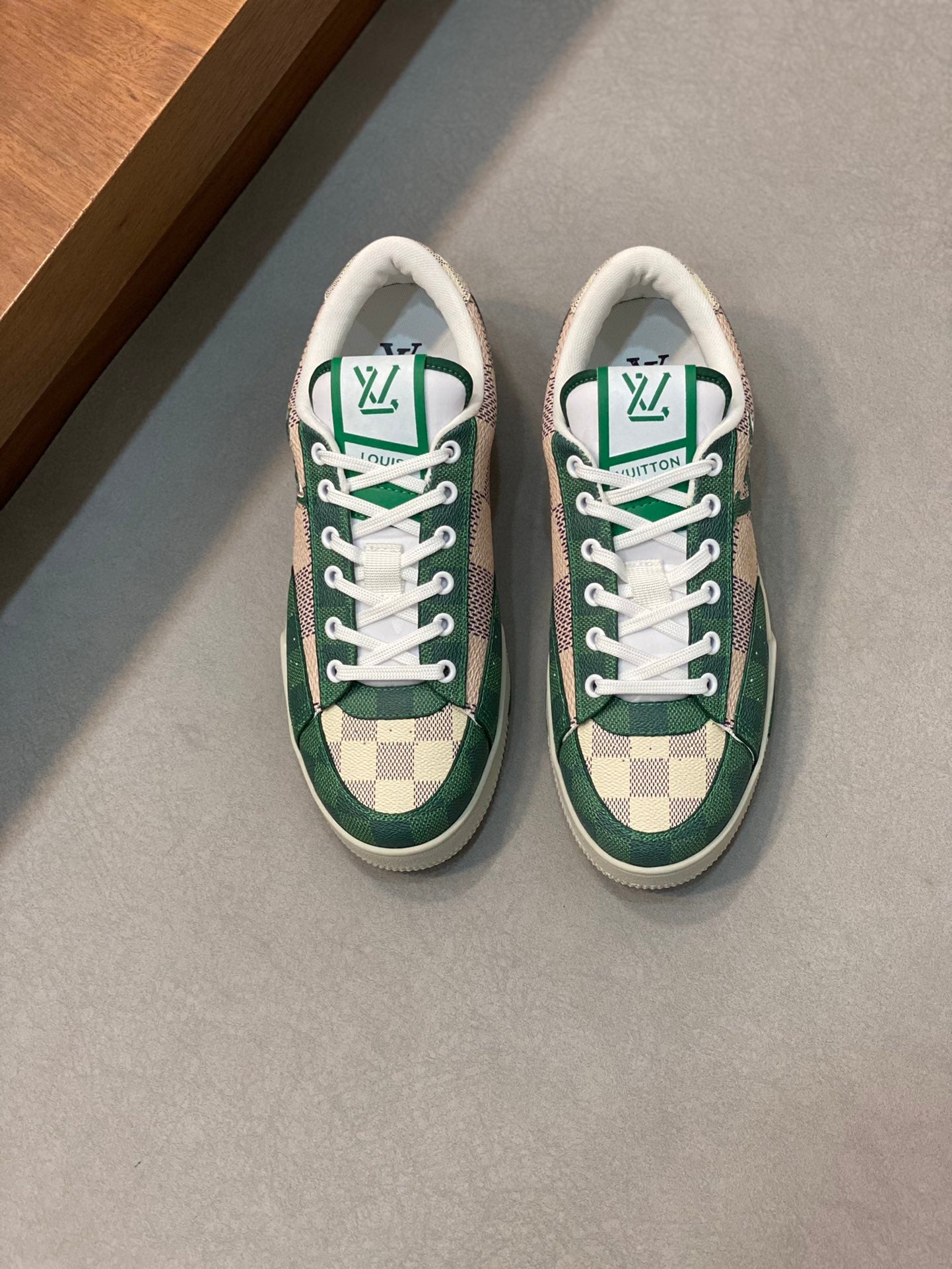 Louis Vuitton sneakers 113