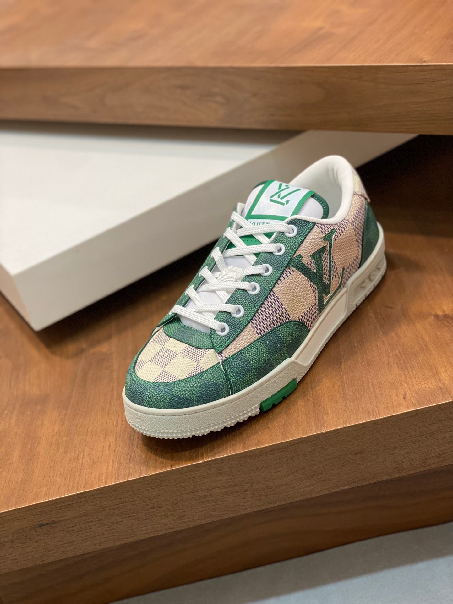 Louis Vuitton sneakers 113