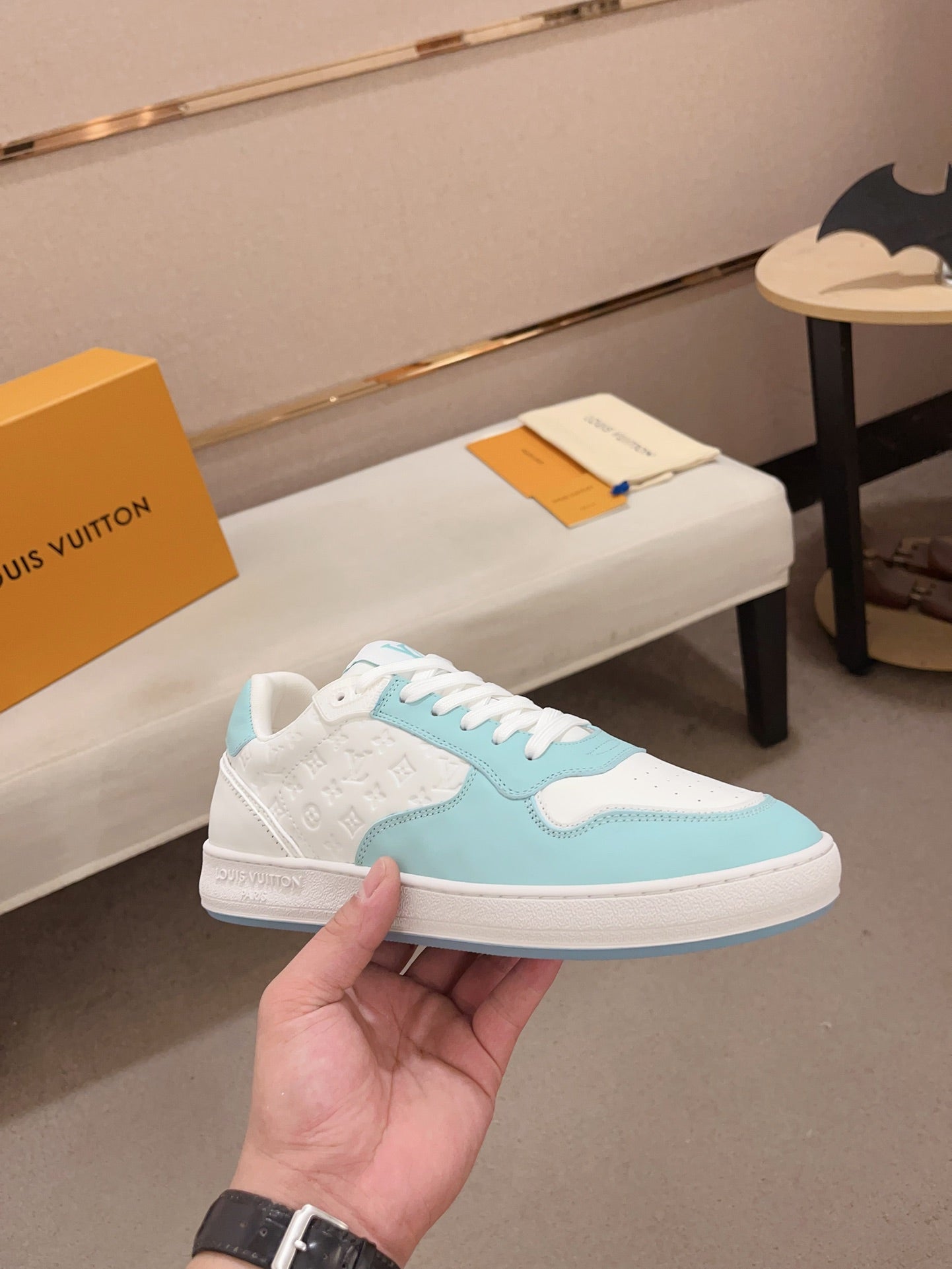 Louis Vuitton sneakers 117