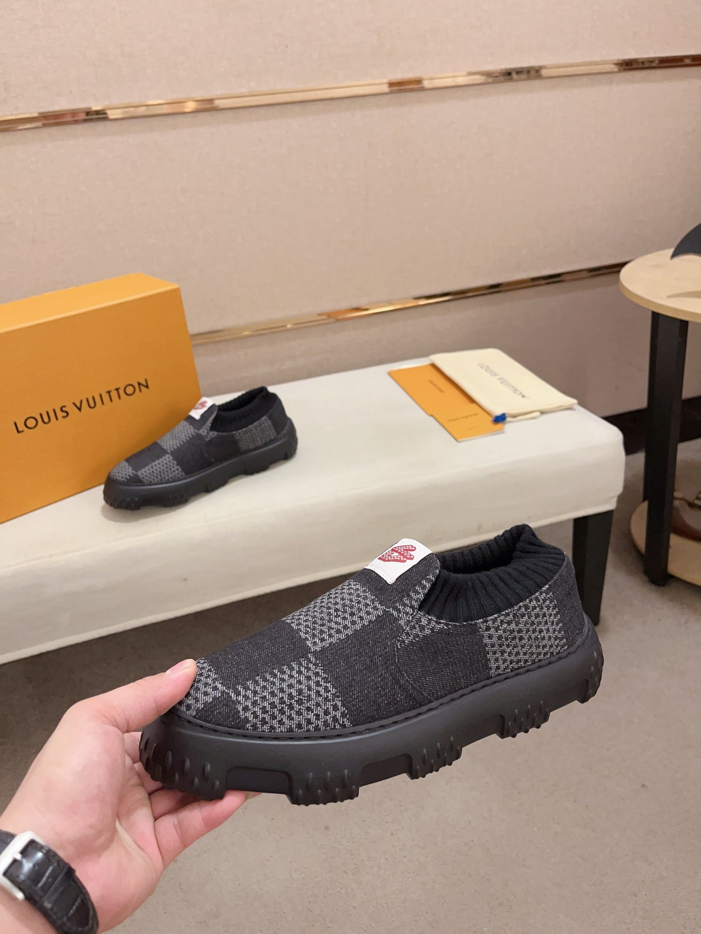 Louis Vuitton sneakers 120