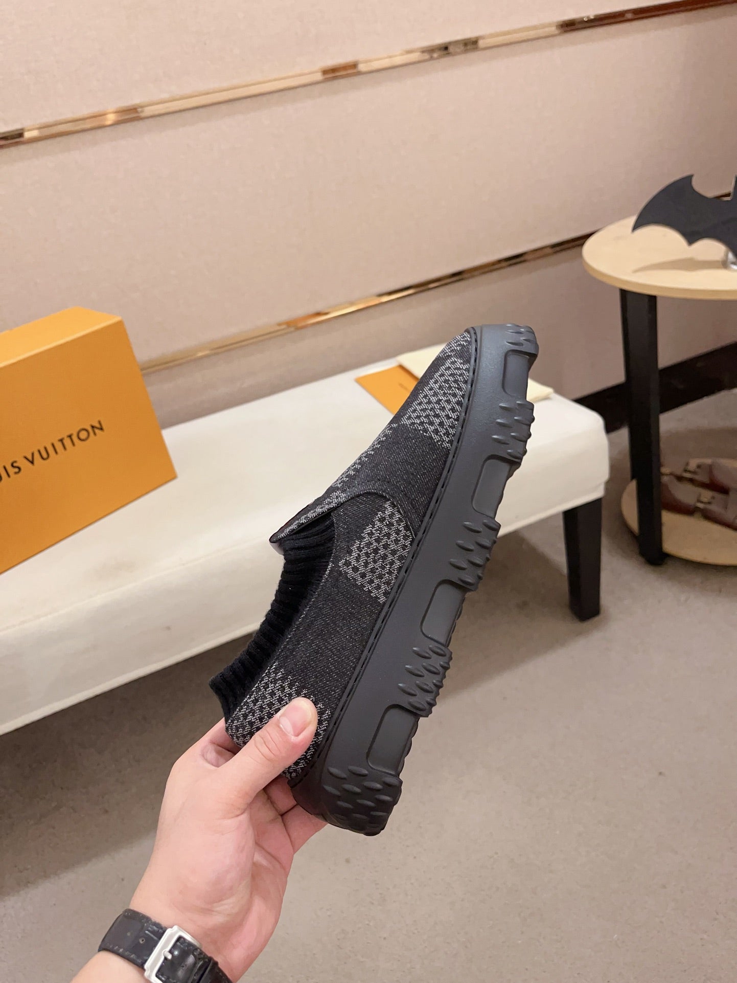 Louis Vuitton sneakers 120