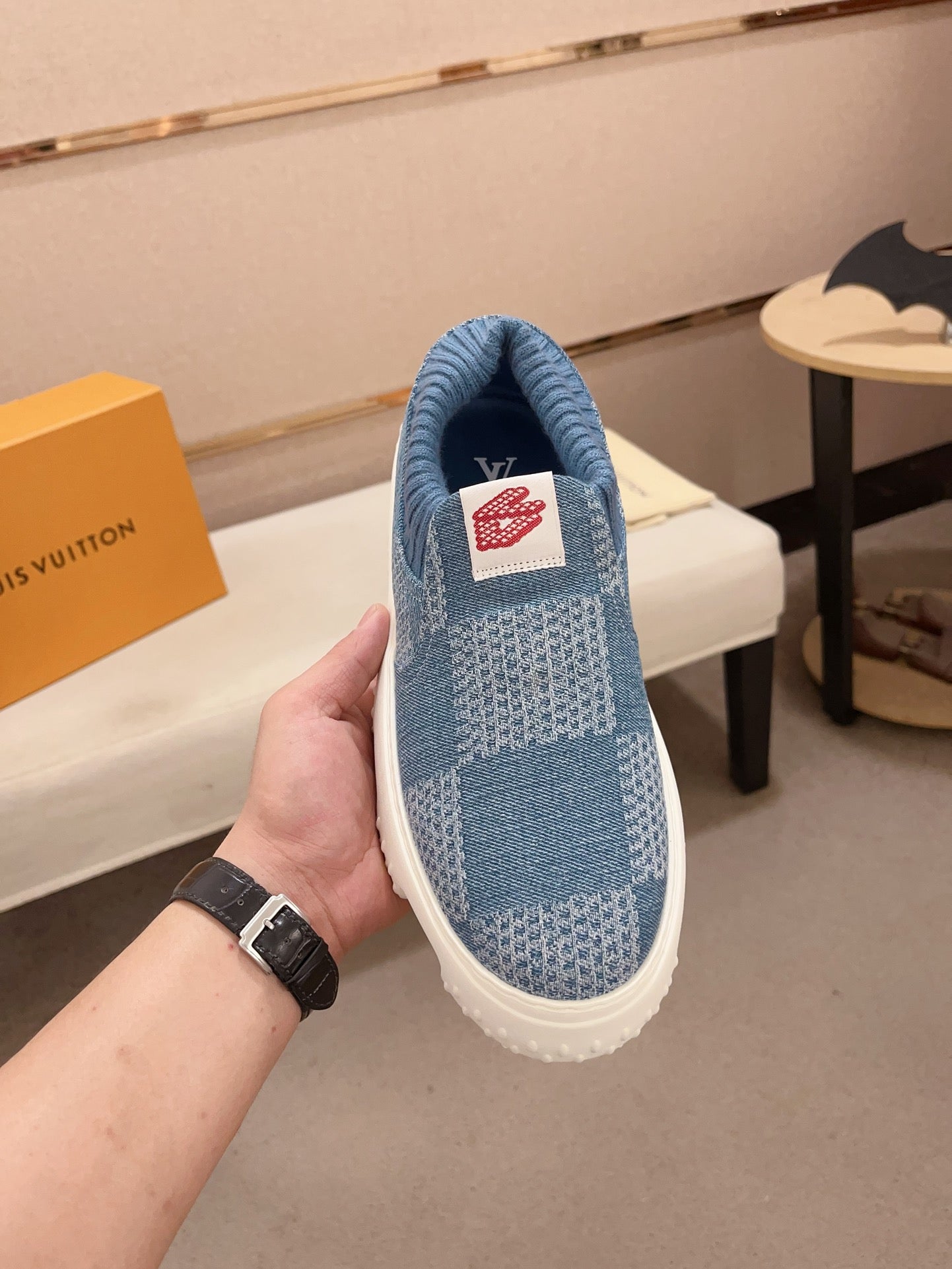 Louis Vuitton sneakers 121