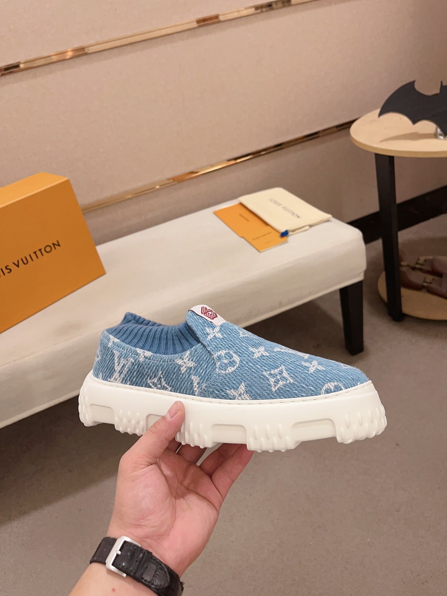 Louis Vuitton sneakers 123