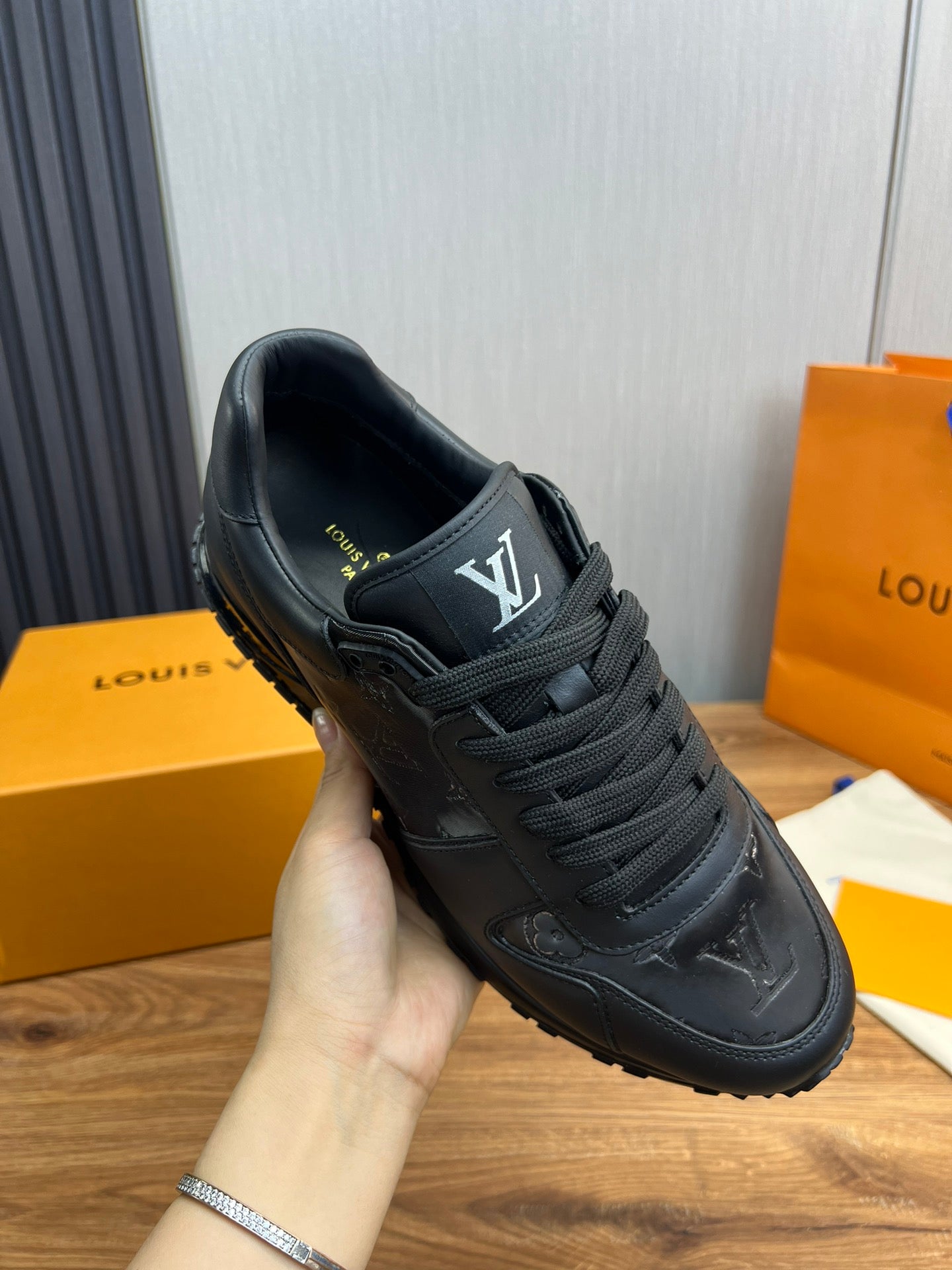 Louis Vuitton sneakers 125