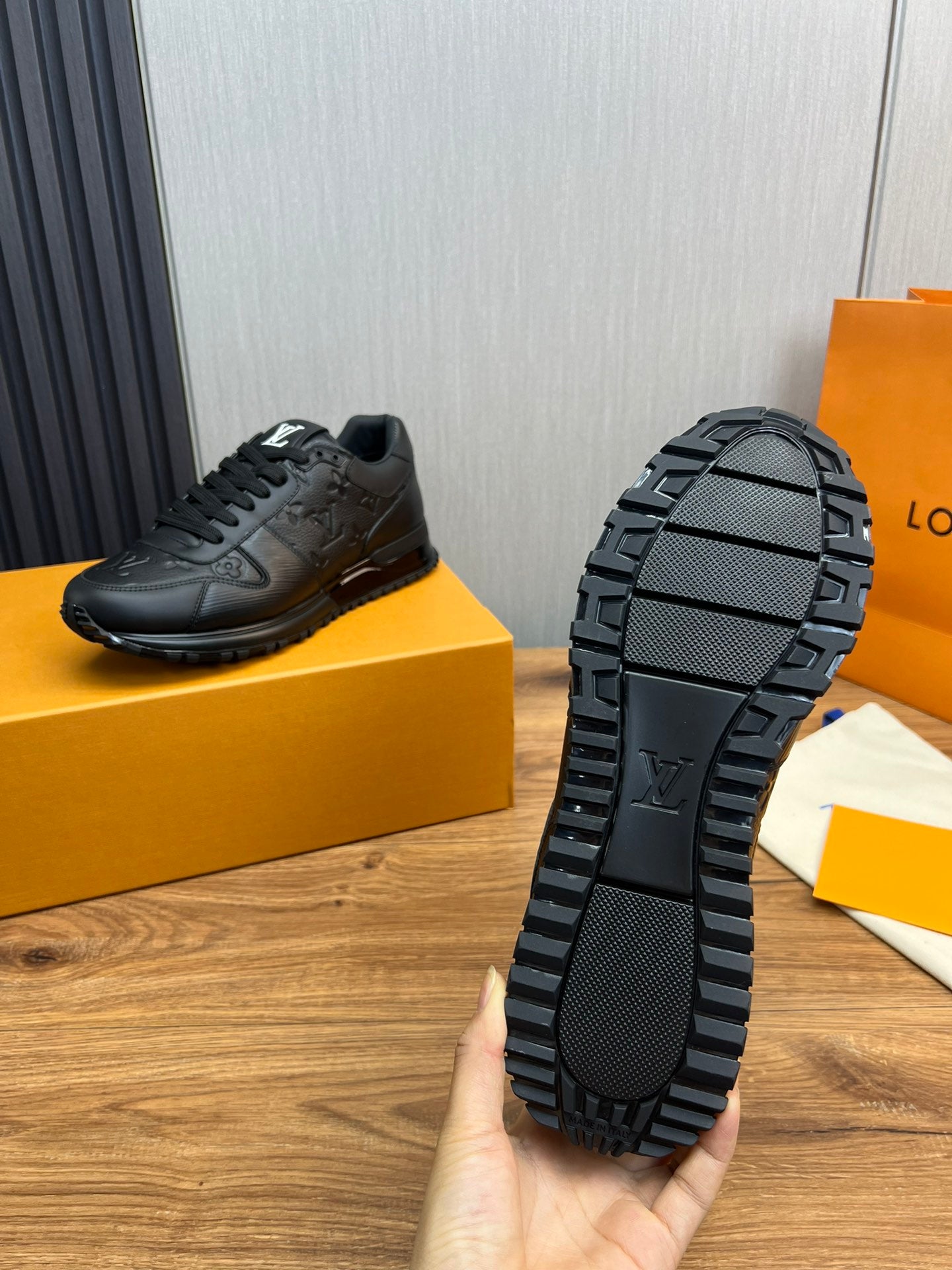 Louis Vuitton sneakers 126