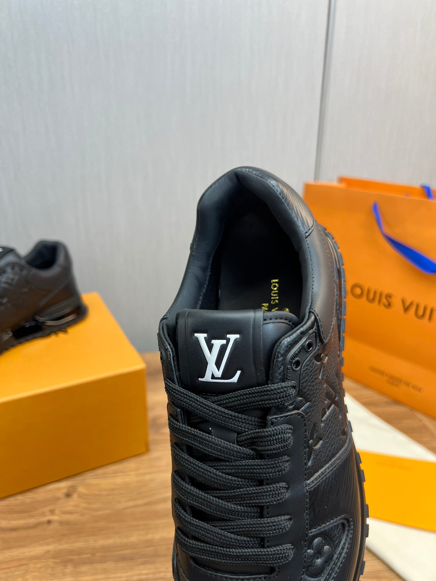 Louis Vuitton sneakers 126